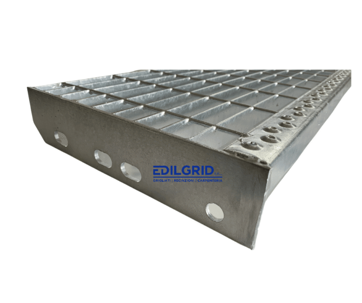 Gradino in acciaio zincato per scale, struttura in grigliato